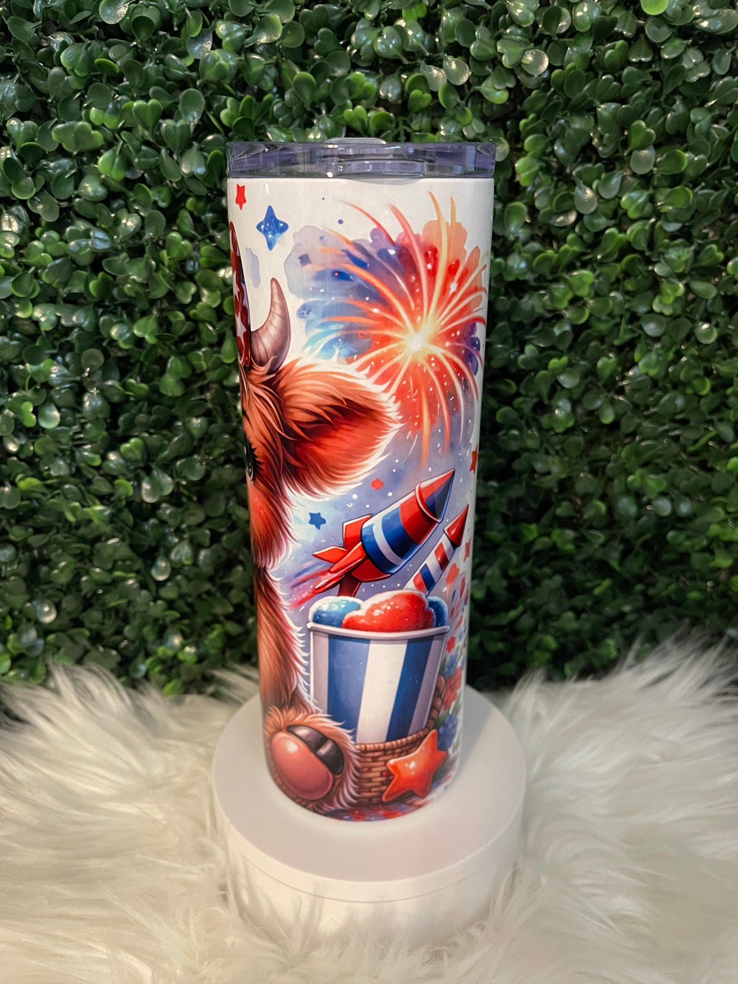 PATRIOTIC HIGHLAND COW (20oz) TUMBLER